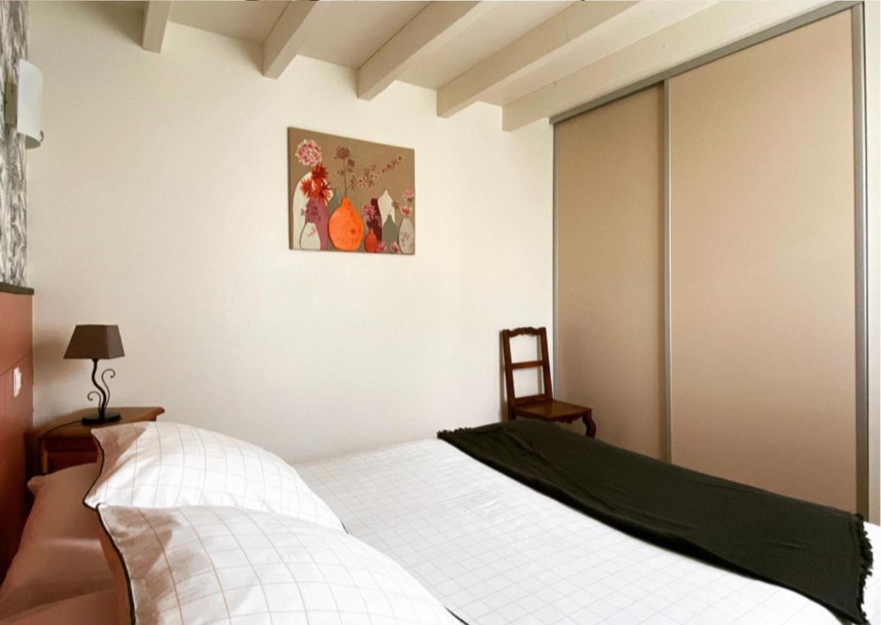 Gite Botiga Saint-Jean-le-Vieux  Εξωτερικό φωτογραφία