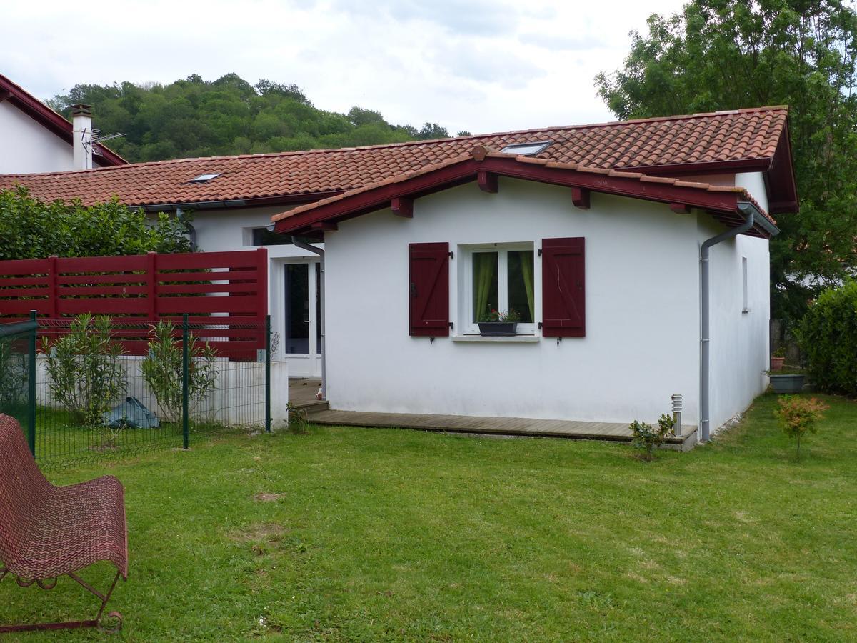 Gite Botiga Saint-Jean-le-Vieux  Εξωτερικό φωτογραφία